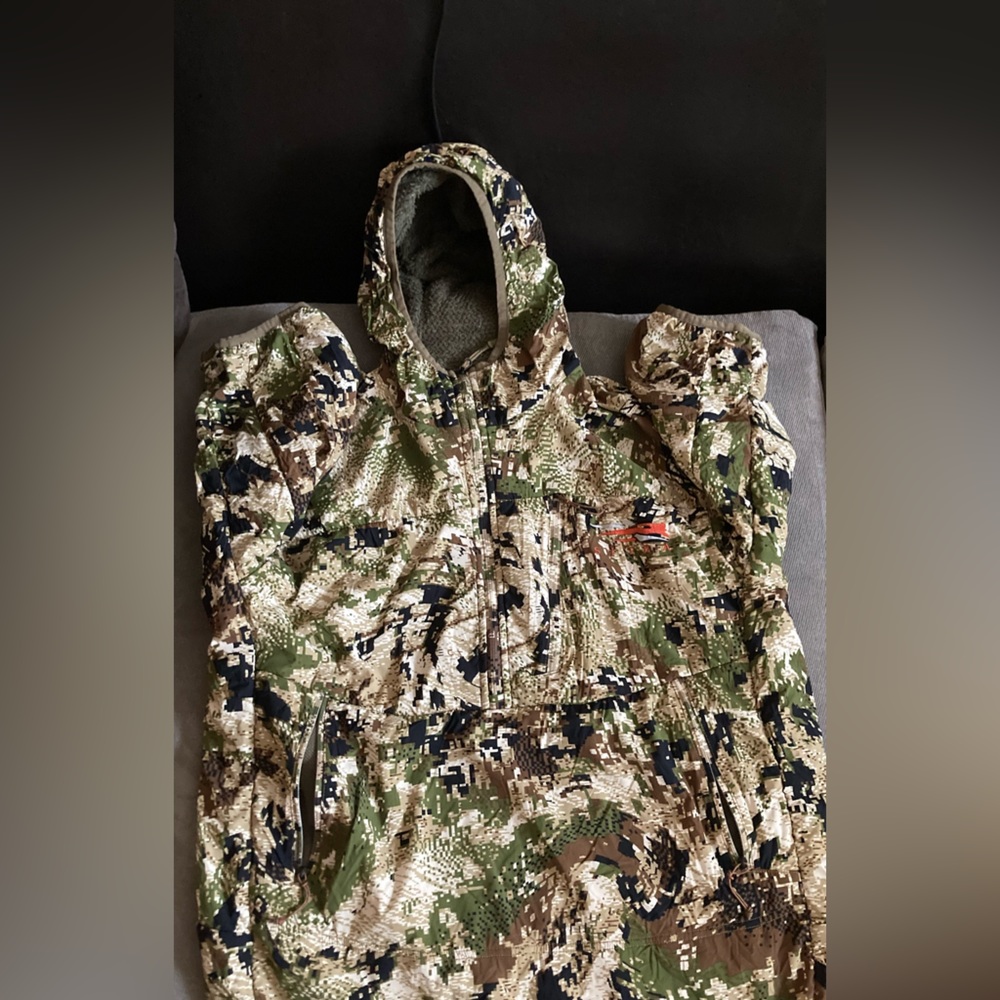Sitka Kelvin Active Hoodie.